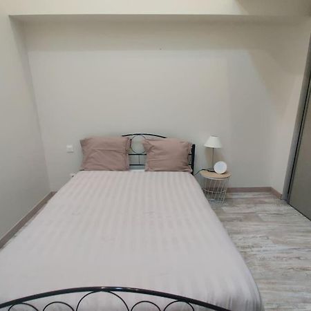 Apartmán Les Capucins Coulommiers Exteriér fotografie