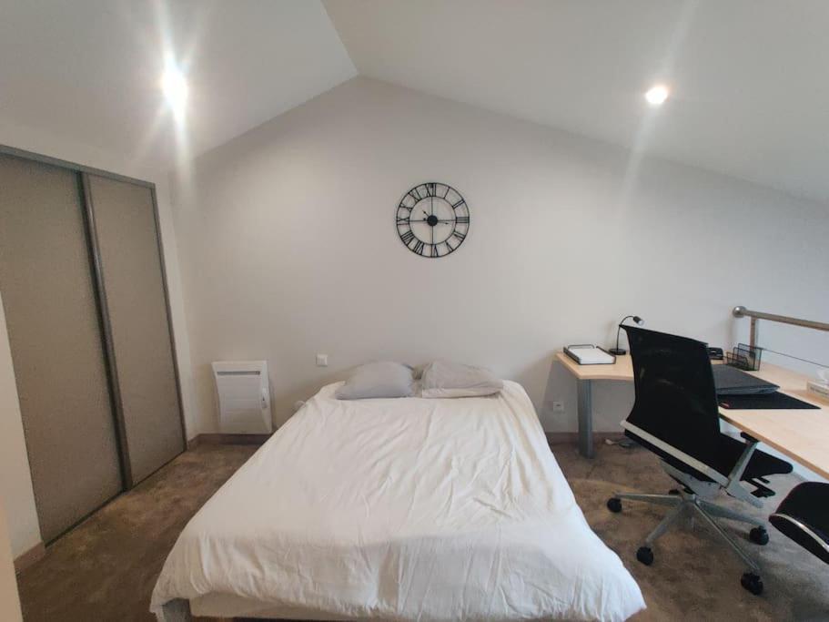 Apartmán Les Capucins Coulommiers Exteriér fotografie